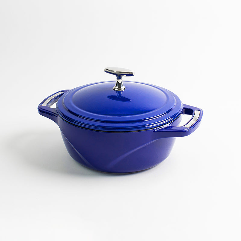 USA Enamel? Cast Iron Dutch Oven - Image 109