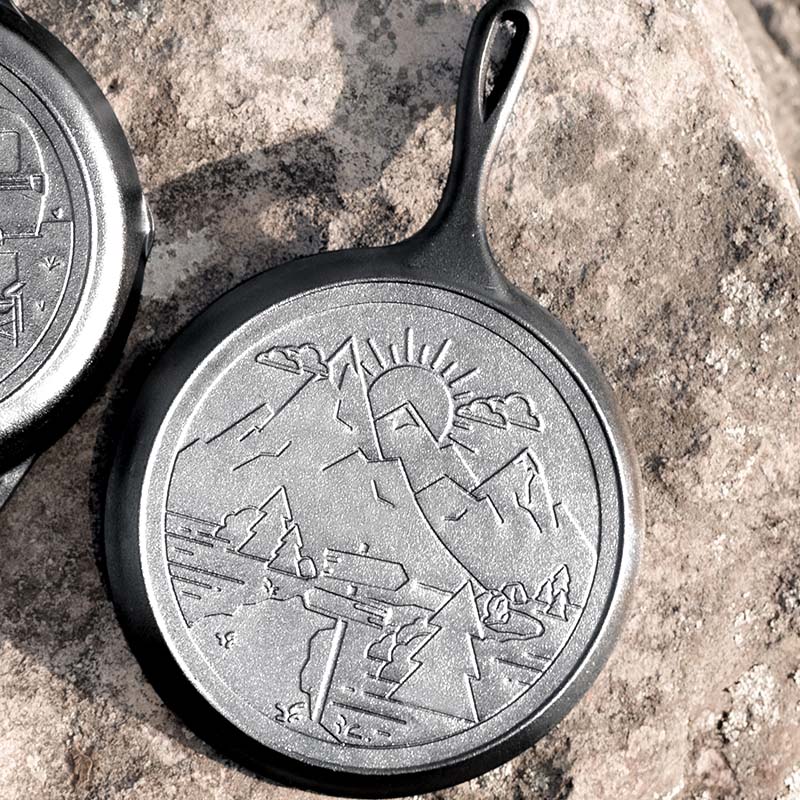 Wanderlust 10.5 Inch Cast Iron Mountain Griddle - Image 5