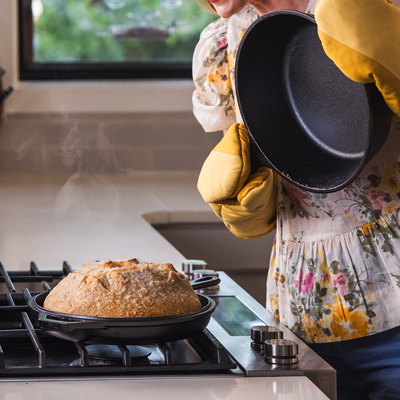 Seasoned Cast Iron Combo Cooker - Image 7