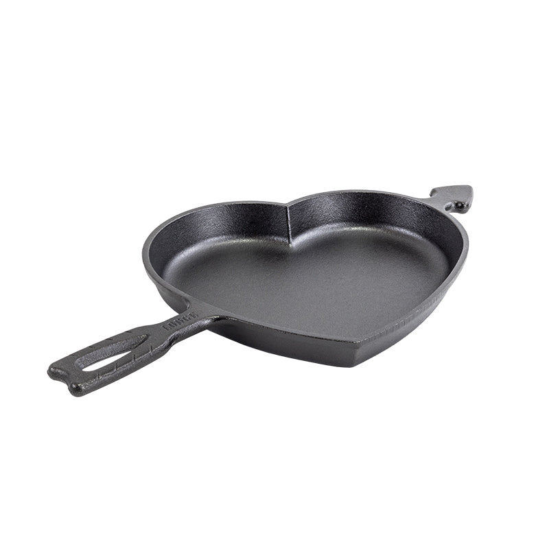 Seasoned Cast Iron Heart Skillet - Image 10