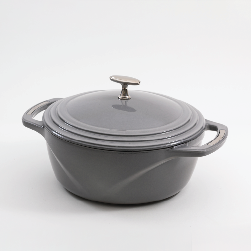 USA Enamel? Cast Iron Dutch Oven - Image 116